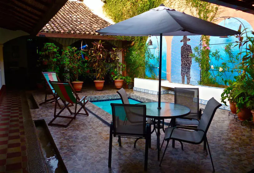 تختخواب و صبحانه Casa Silas Granada Nicaragua