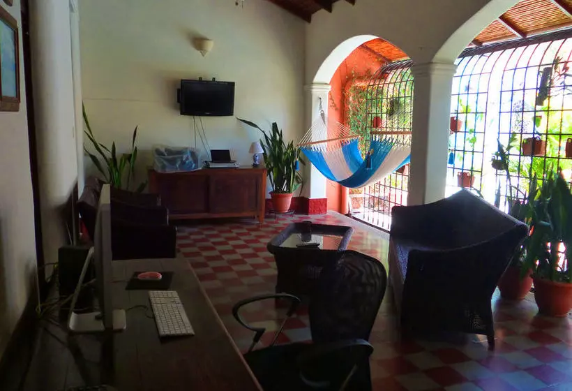 تختخواب و صبحانه Casa Silas Granada Nicaragua