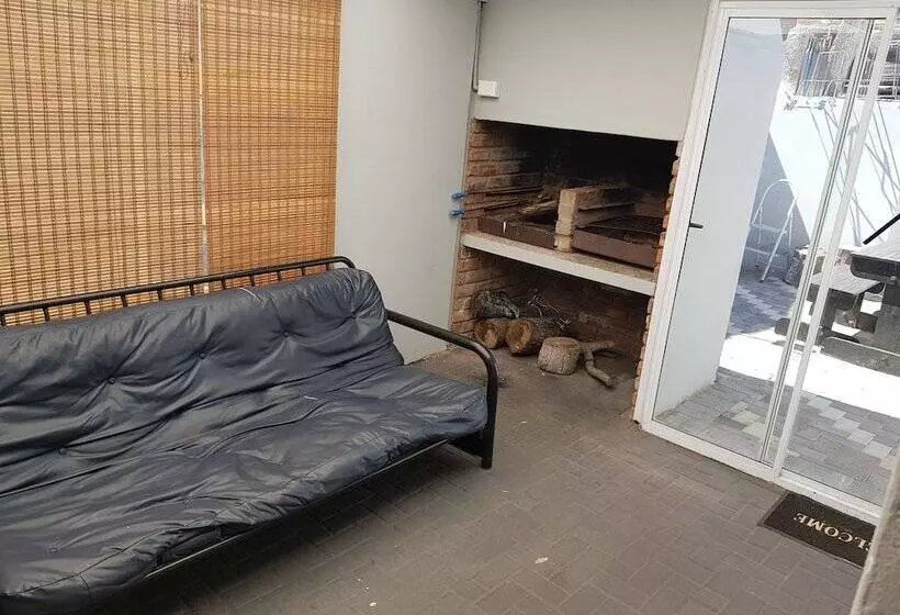تختخواب و صبحانه Me Casa Guest House