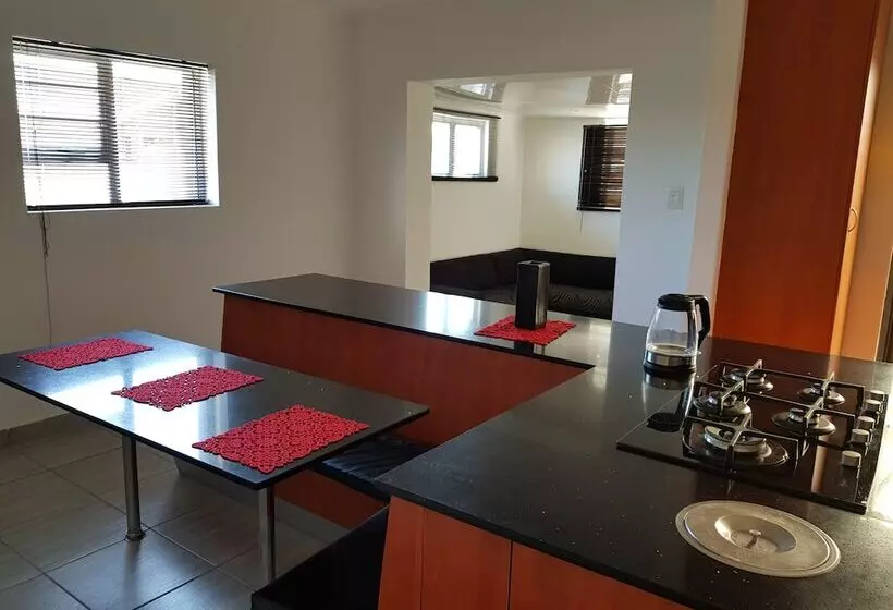 تختخواب و صبحانه Me Casa Guest House