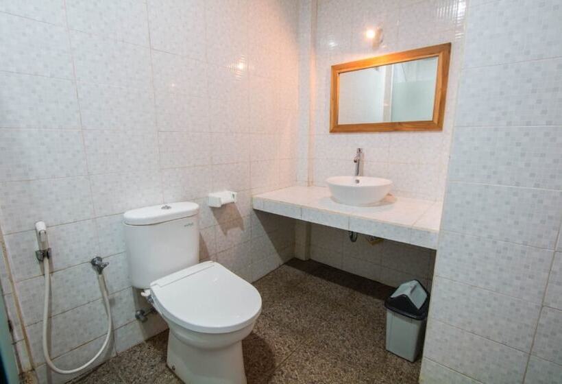 ホテル Blue Coral Inn