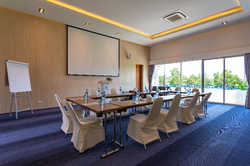 בית מלון כפרי Costa Village Bangsaray