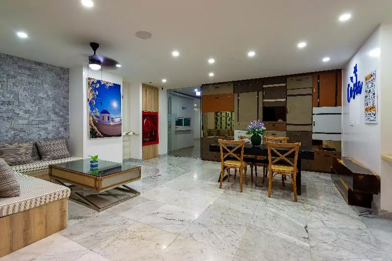 Hotelli Costa Village Bangsaray