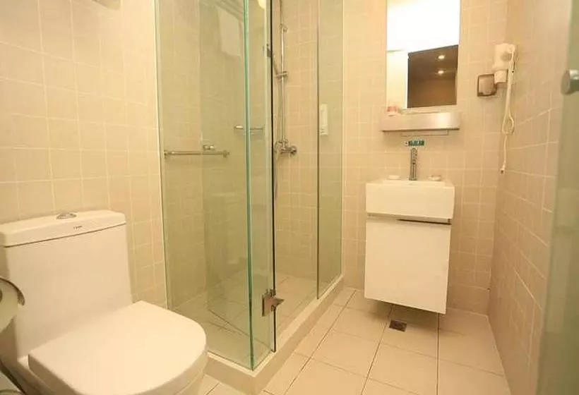 Hotelli Jinjiang Inn Guiyang North Baoshan Road