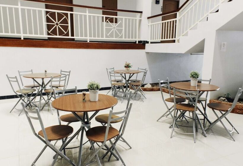 فندق Urban House 195