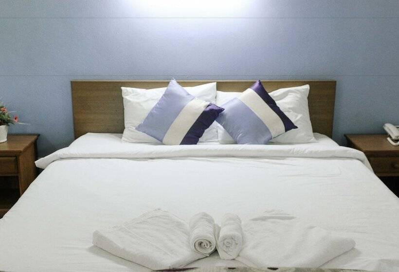 فندق Urban House 195