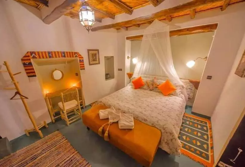 پانسیون Kasbah El Hajja