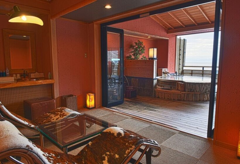 Ryokan Shin Kaikatei Izumi