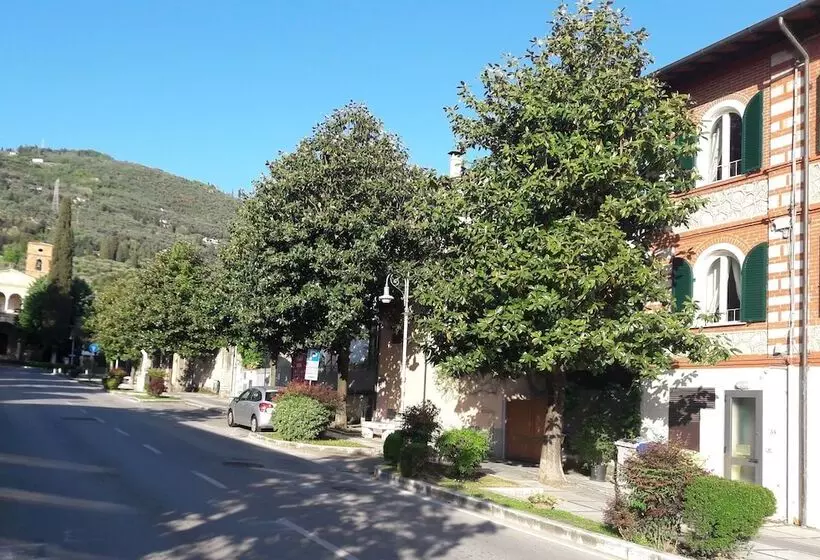 Art Hotel Pietrasanta