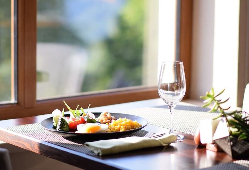 Green Flow Hotel Rosa Khutor