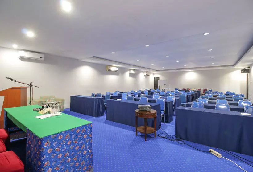 ホテル Airy Ujung Pandang Jenderal Sudirman 72 Makassar