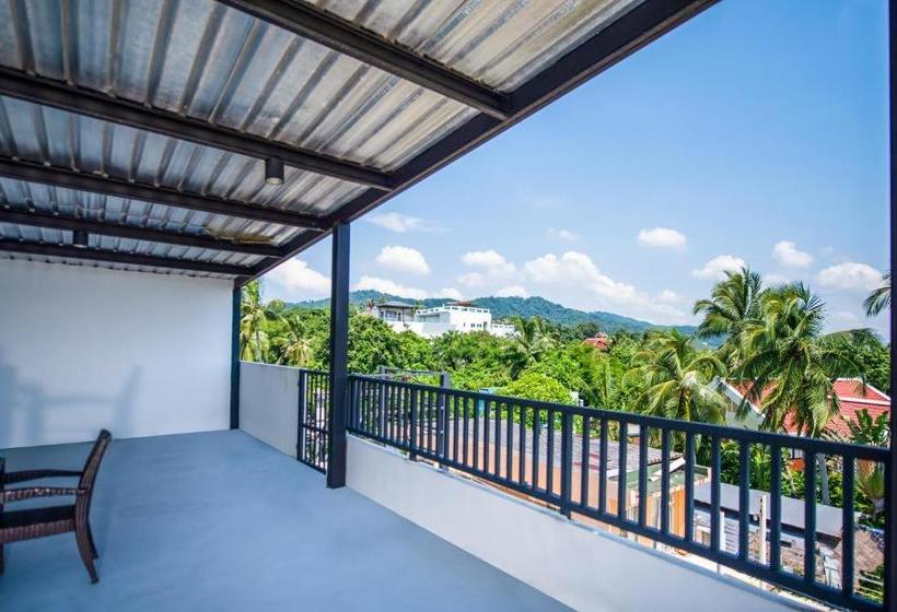 فندق De Blue @ Sea Rawai