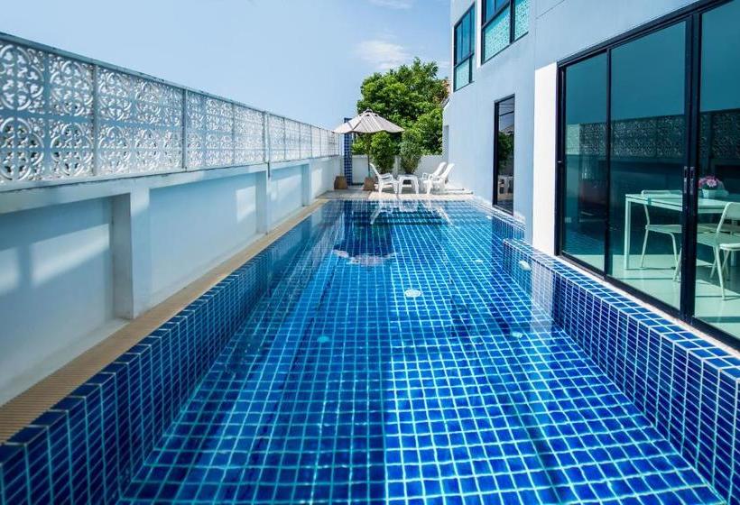 فندق De Blue @ Sea Rawai