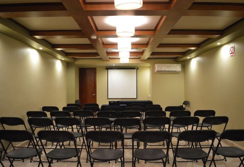 Otel Posada Del Virrey