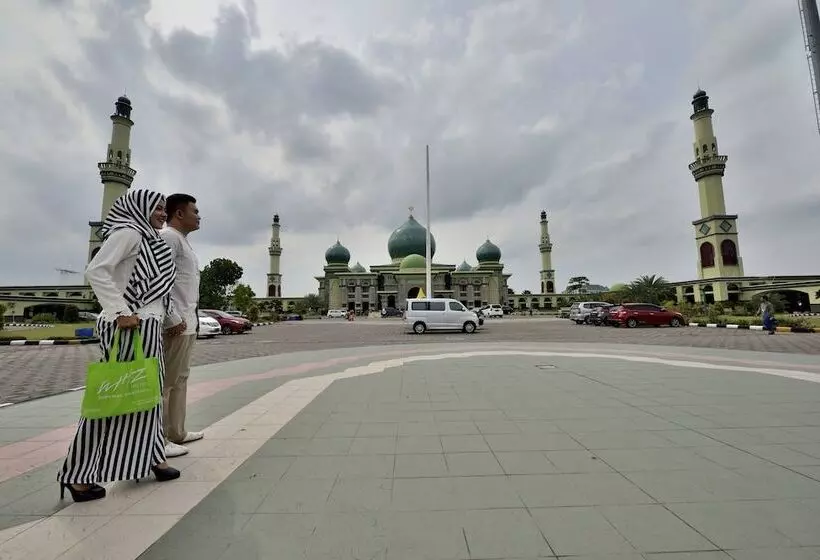 Whiz Hotel Sudirman Pekanbaru