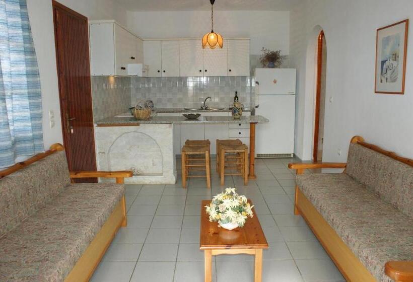 Glyfada Beach Studios