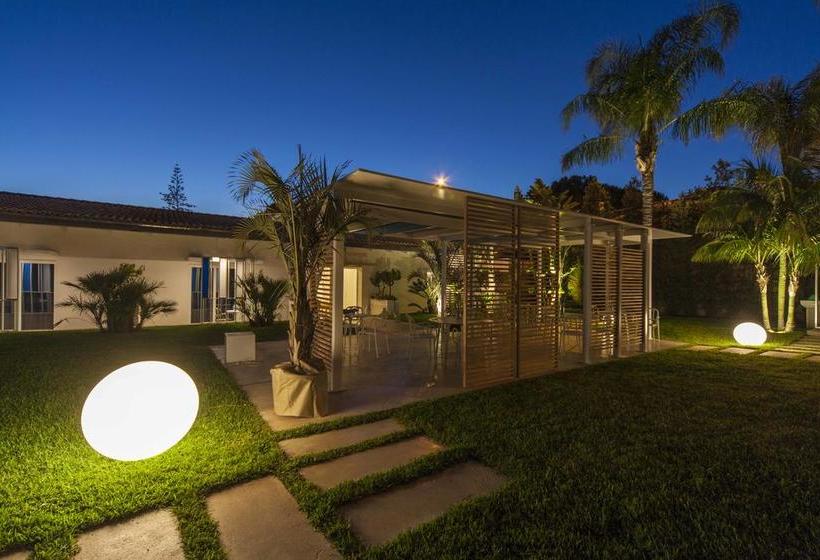 פונדק Calapetra Resort