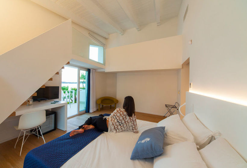 פונדק Calapetra Resort