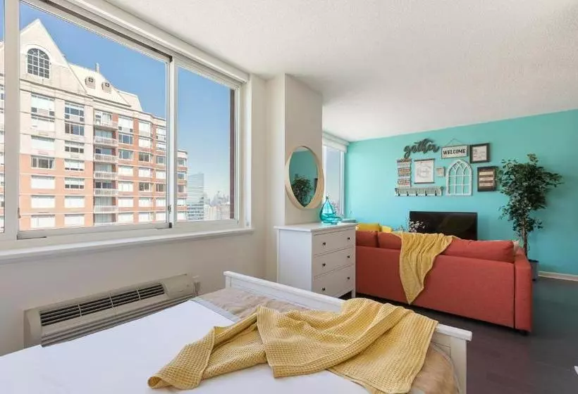 Ohm Home Suites At Newport