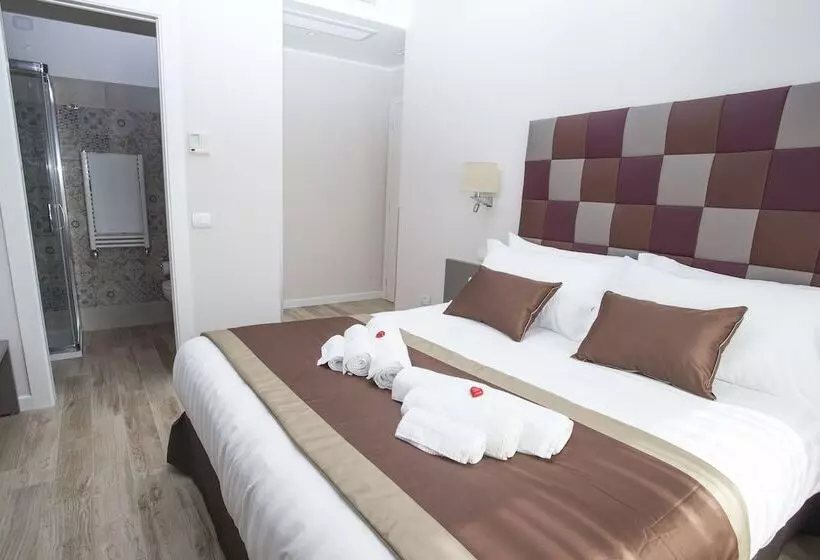 پانسیون Leonardo Da Vinci Guest House