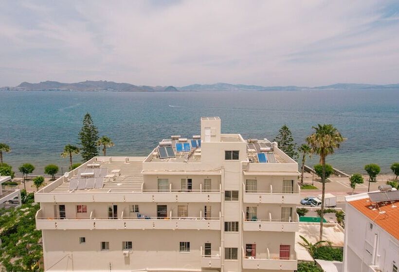 ペンション Orpheus Studios