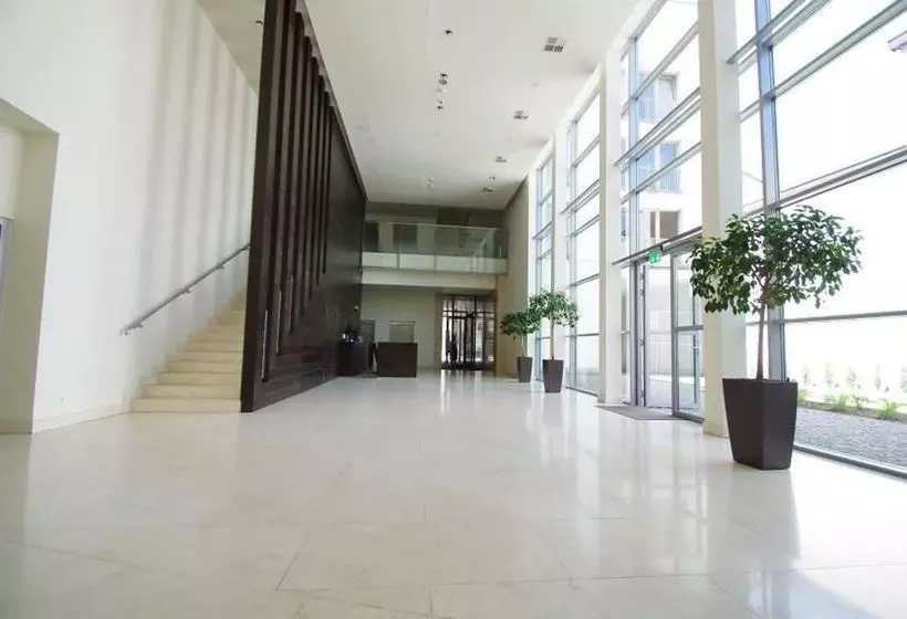 هتل Angel Plaza Apartments  Old Town