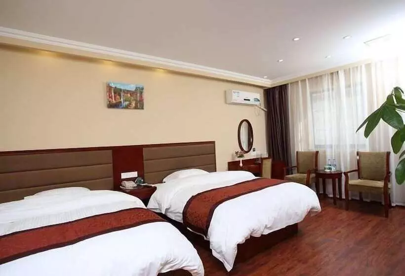 Hotelli Greentree Inn Jiangsu Kunshan Lujia Town Furong Road Express