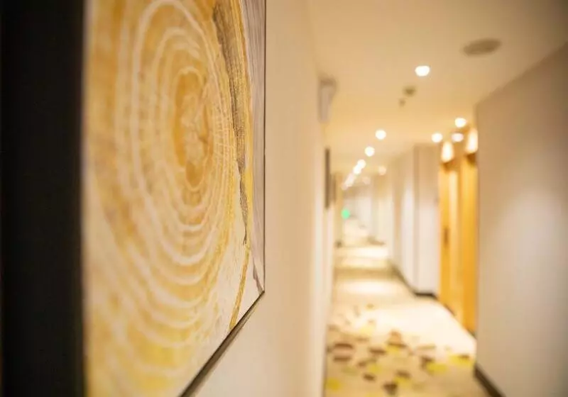 هتل Greentree Inn Nantong Haian Mingzhu City Express