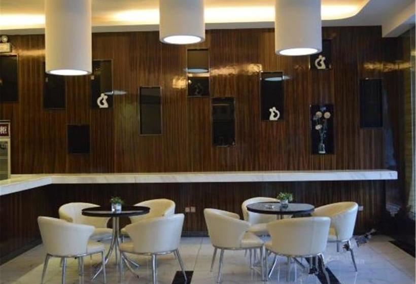 בית מלון כפרי Jiajie  Haikou Fruit Market Branch