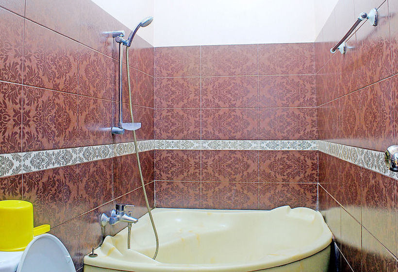 Hotel Zen Rooms Yupiter Barat