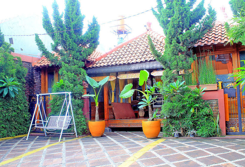 Hotel Zen Rooms Yupiter Barat