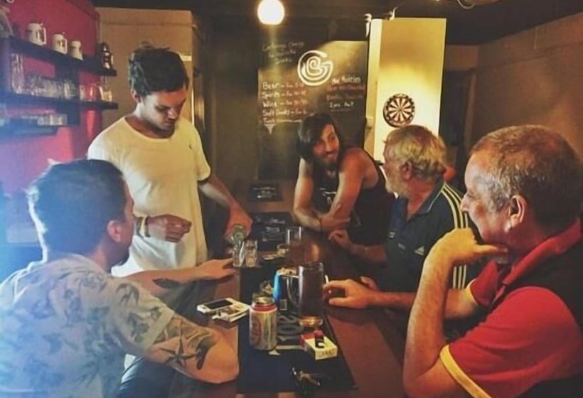 Borneo Seahare Guesthouse   Hostel