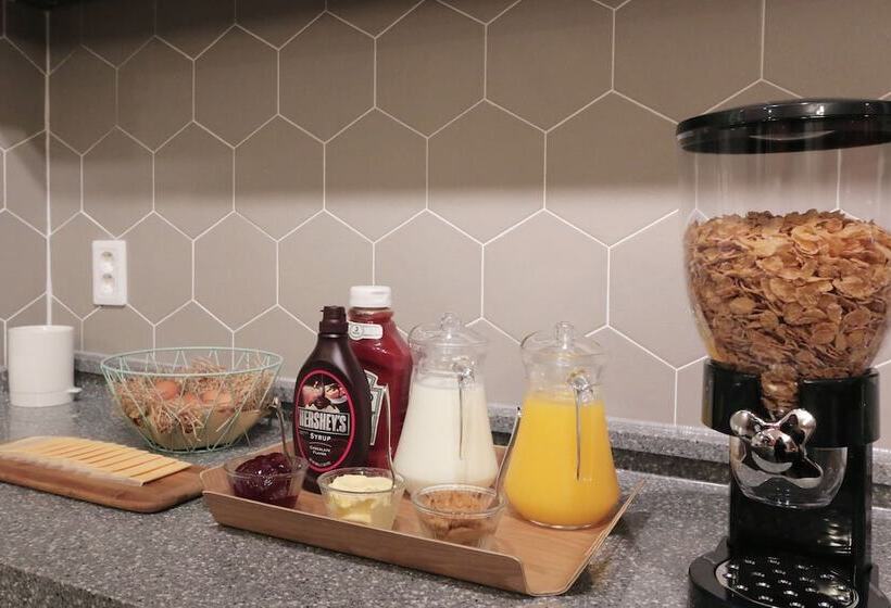 Blueboat Hostel Jeonju