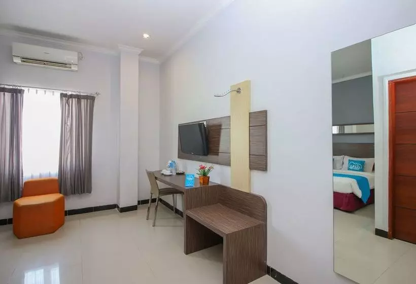 ホテル Airy Mandonga Saranani 168 Kendari