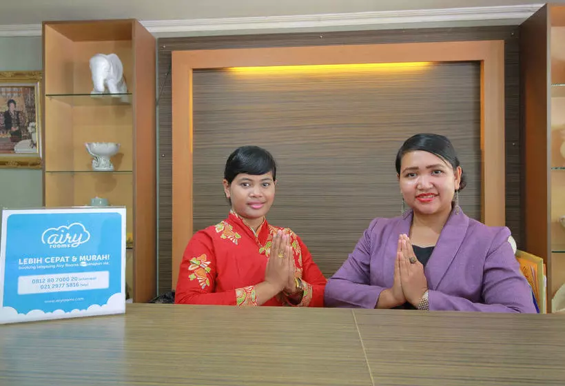 ホテル Airy Padang Barat Bundo Kanduang