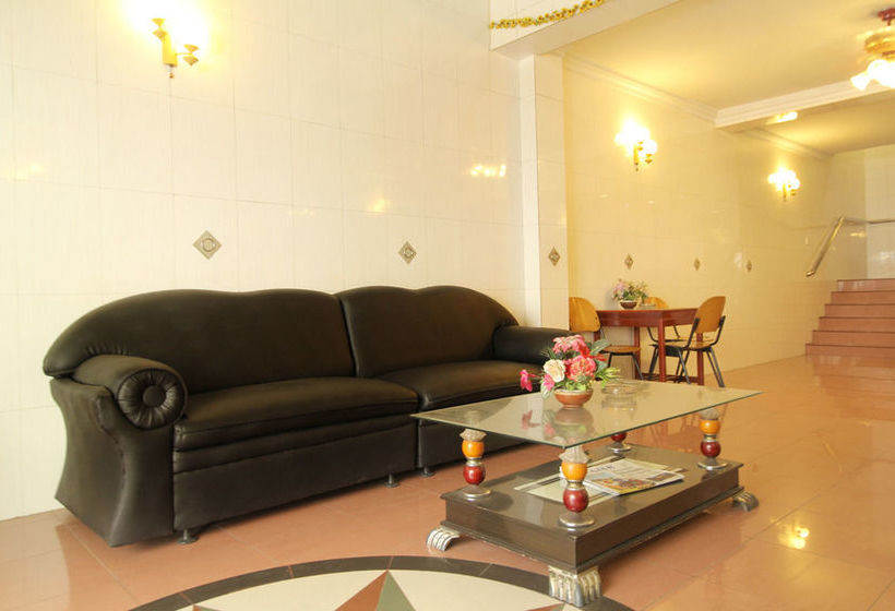 בית מלון כפרי Tiara Sari