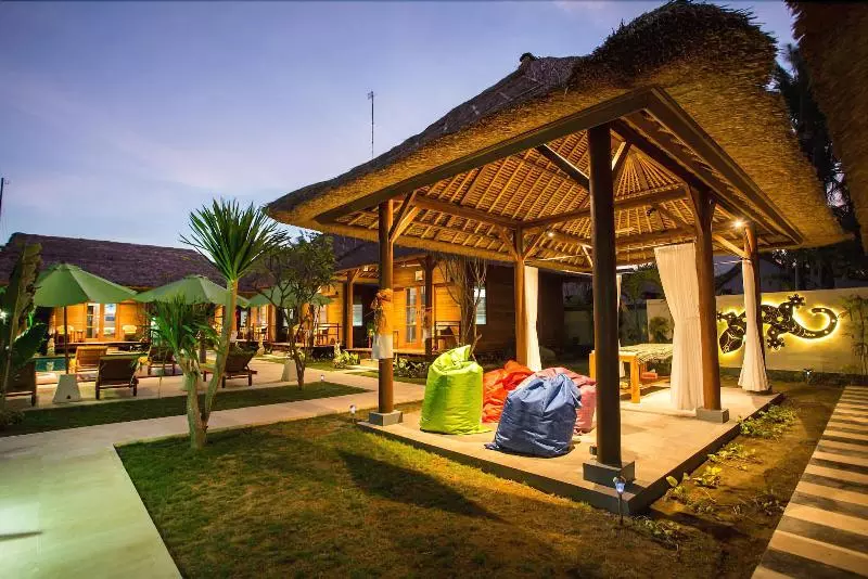 هتل Gecko Villa & Bungalows