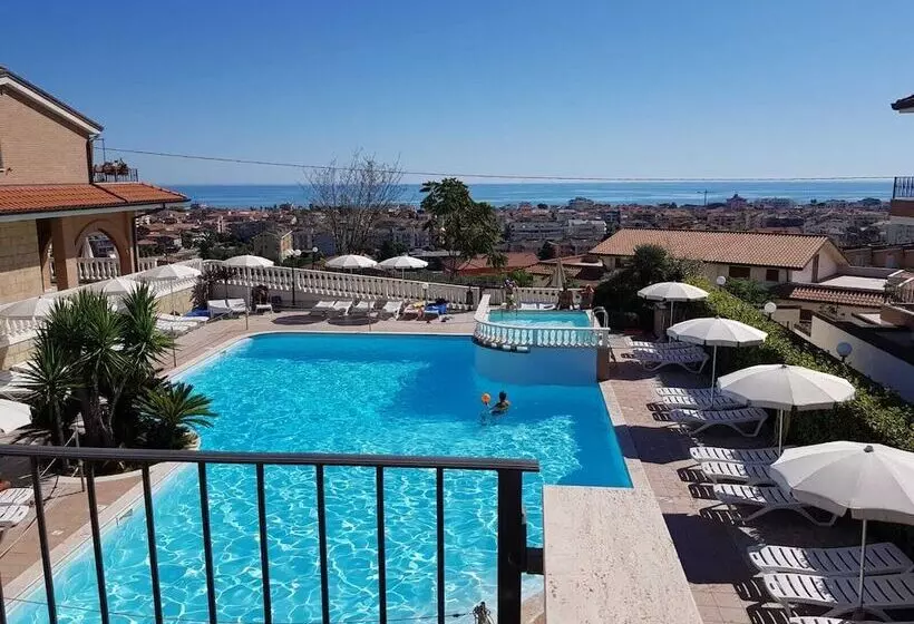 ホテル Il Borgo Residence
