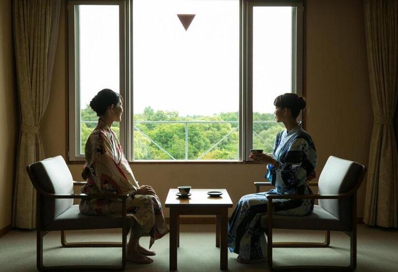 בית מלון כפרי Kyukamura Urabandai