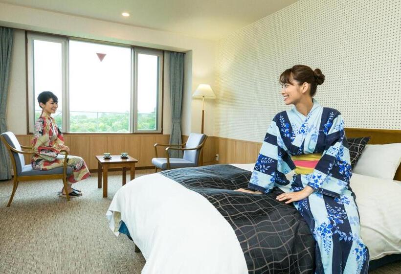 בית מלון כפרי Kyukamura Urabandai