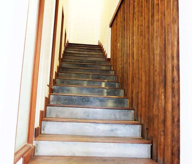 ホテル Saravoan Royal Palace