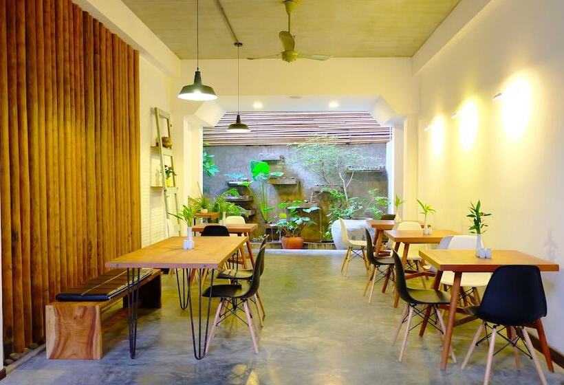 ホテル Saravoan Royal Palace