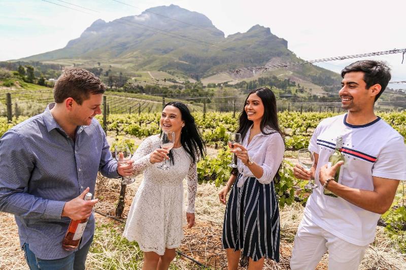 Le Pommier Wine Estate