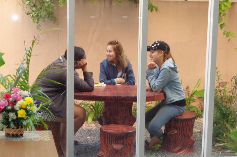 بنسيون A&s Residence Kanchanaburi