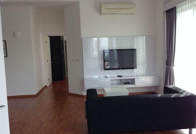 פנסיון A&f Tropics Homestay