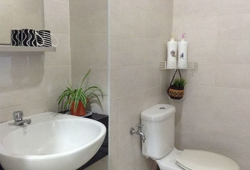 פנסיון A&f Tropics Homestay