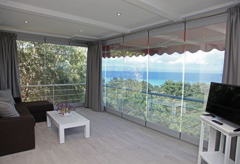 膳宿费 The Beach House