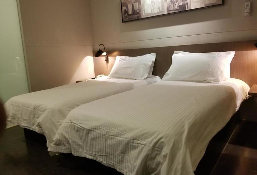 Otel Jinjiang Inn Select Beijing Dongzhimen Shiguanqu