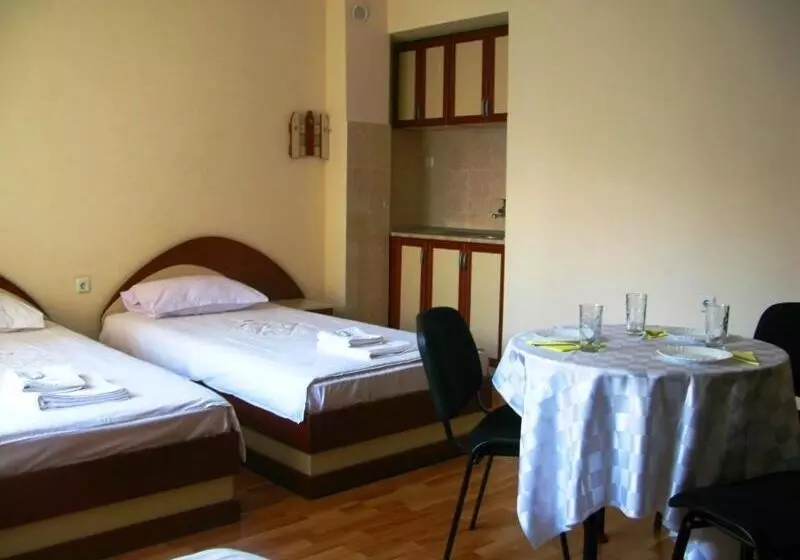 Hotelli Nakra