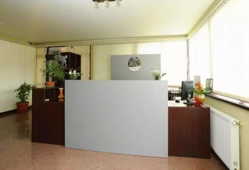 Hotel Ring